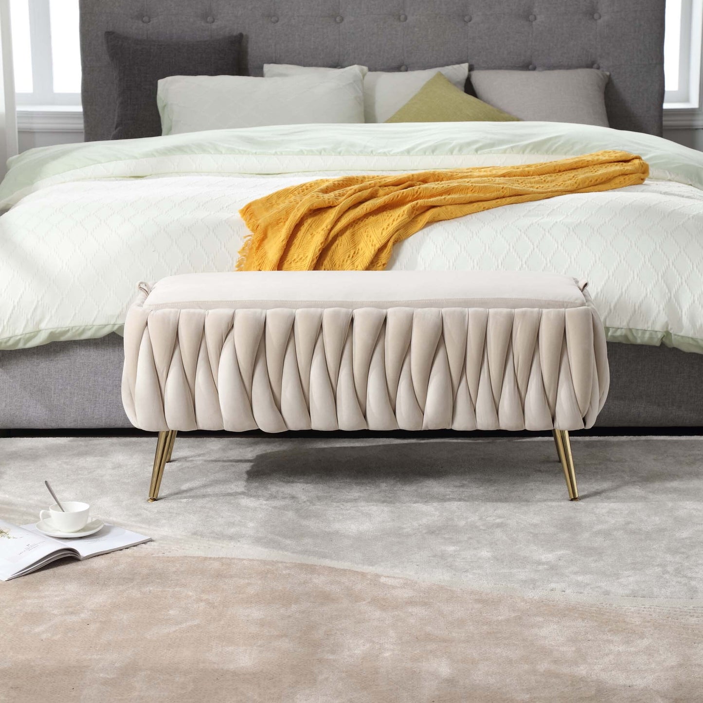 CASEMIOL Storage Ottoman Bench with Cover, Ottoman Foot Rest Stool with Storage for Living Room, End of Bed Storage Benches with Handles for Bedroom Dorm Entryway Hallway, Velvet